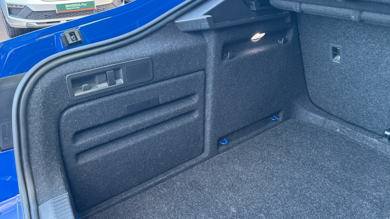 Skoda Superb 2.0 TDI CR SE L 5dr DSG Diesel Hatchback